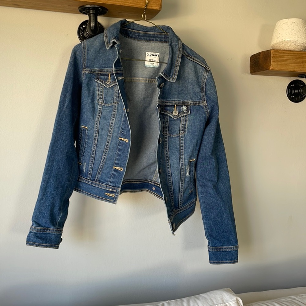 Best Jean jacket ever!!!